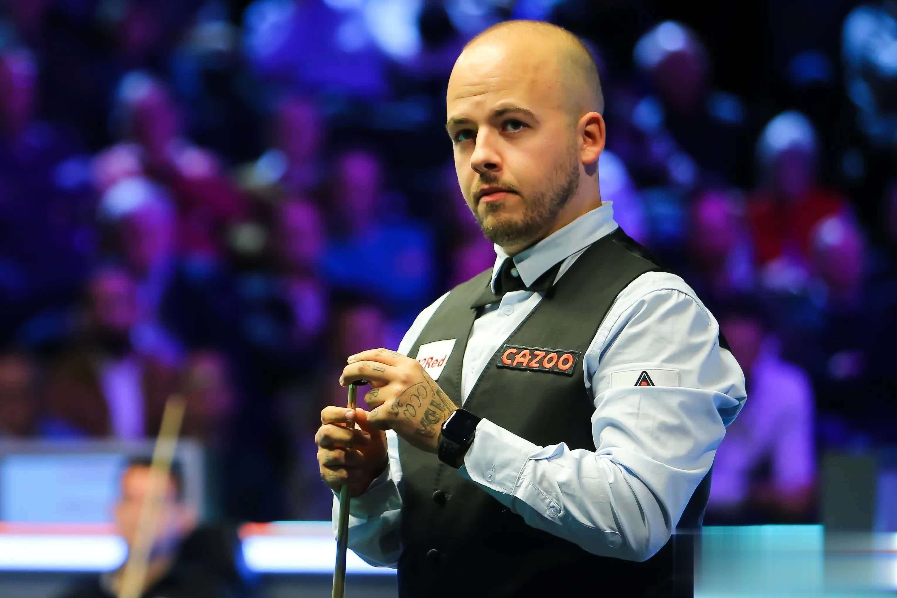 都承担着重 都承担着重